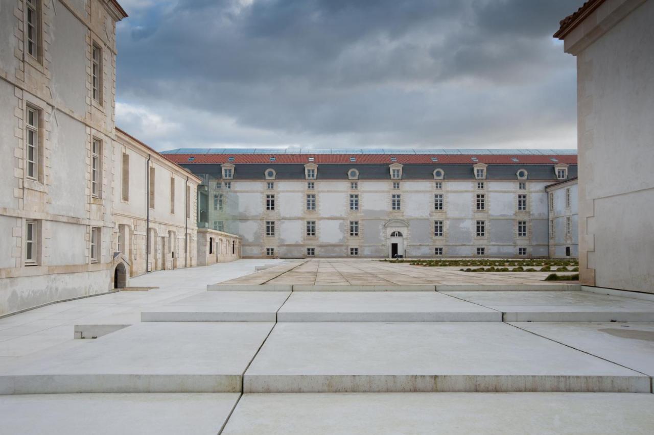 Residence De L'Arsenal Royal - Meubles De Tourisme Rochefort  Exterior photo