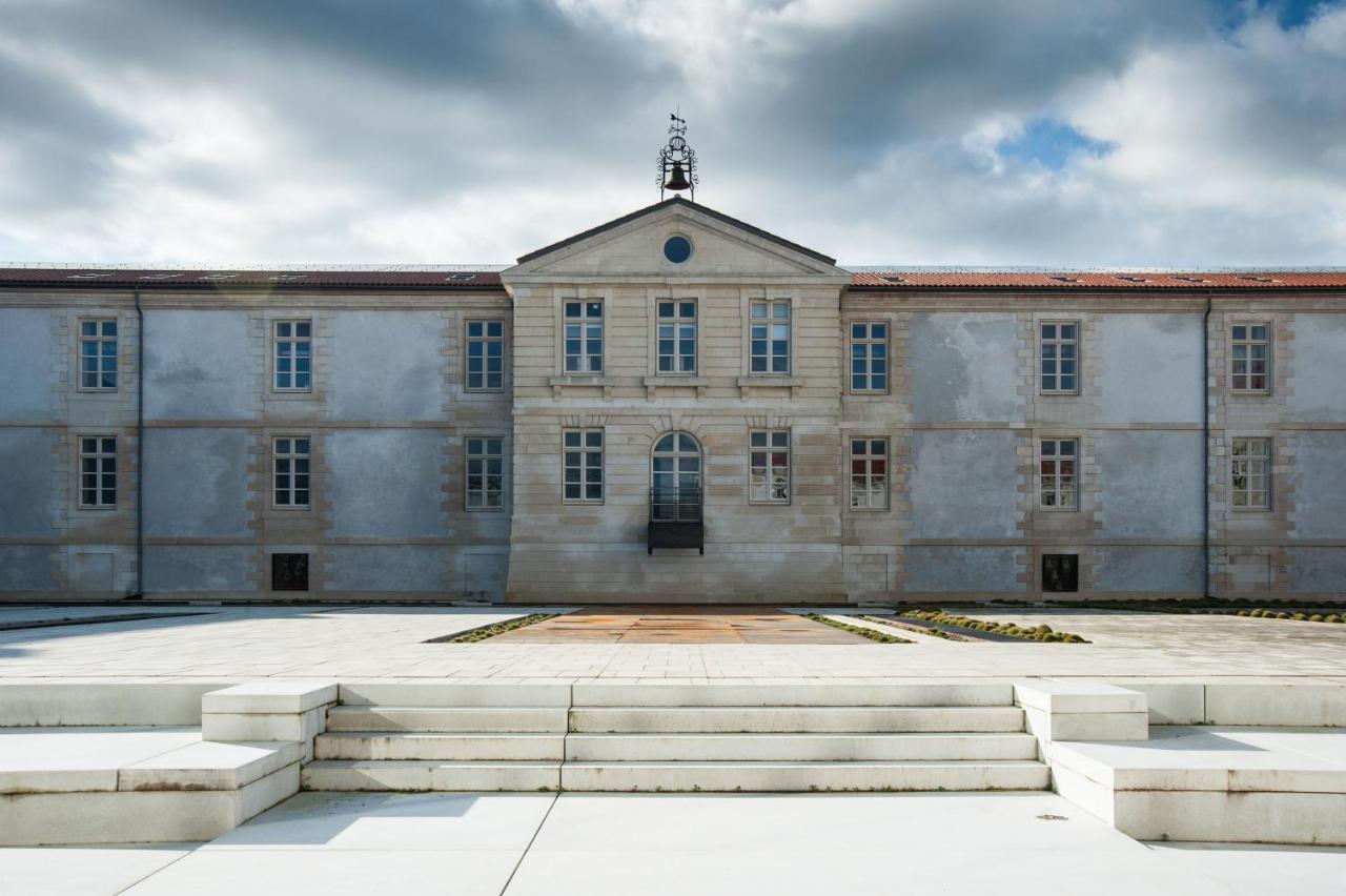 Residence De L'Arsenal Royal - Meubles De Tourisme Rochefort  Exterior photo